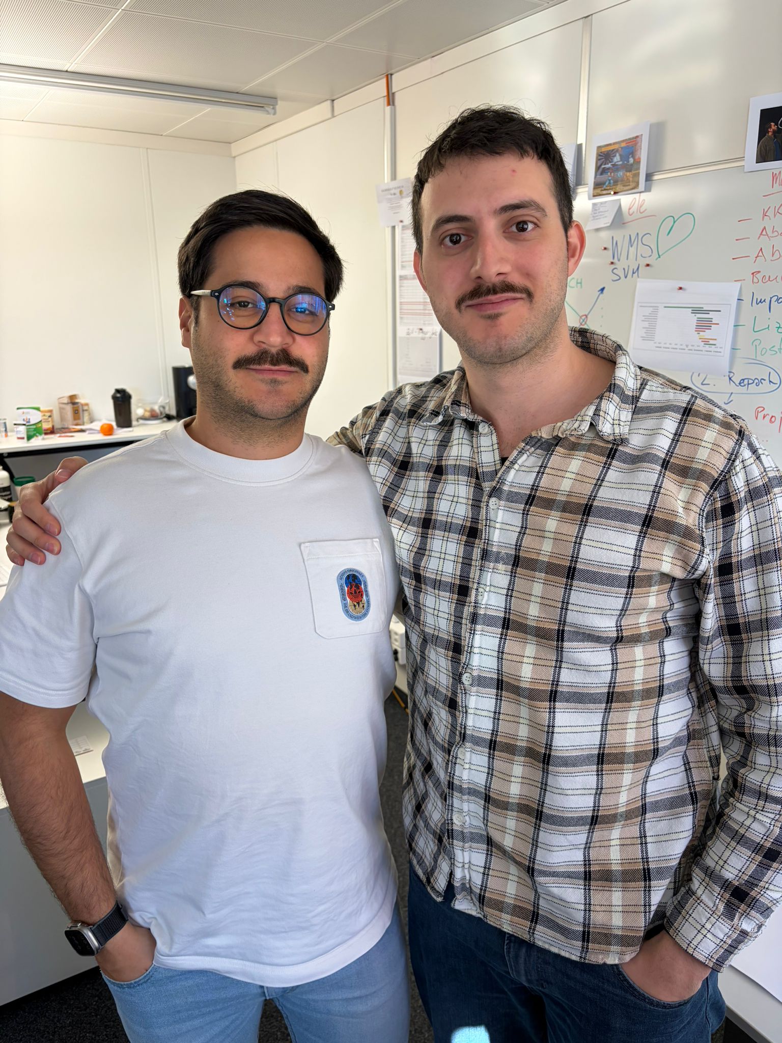 Egzon und Muzi, die Verstärkung aus Enis’ Freundeskreis